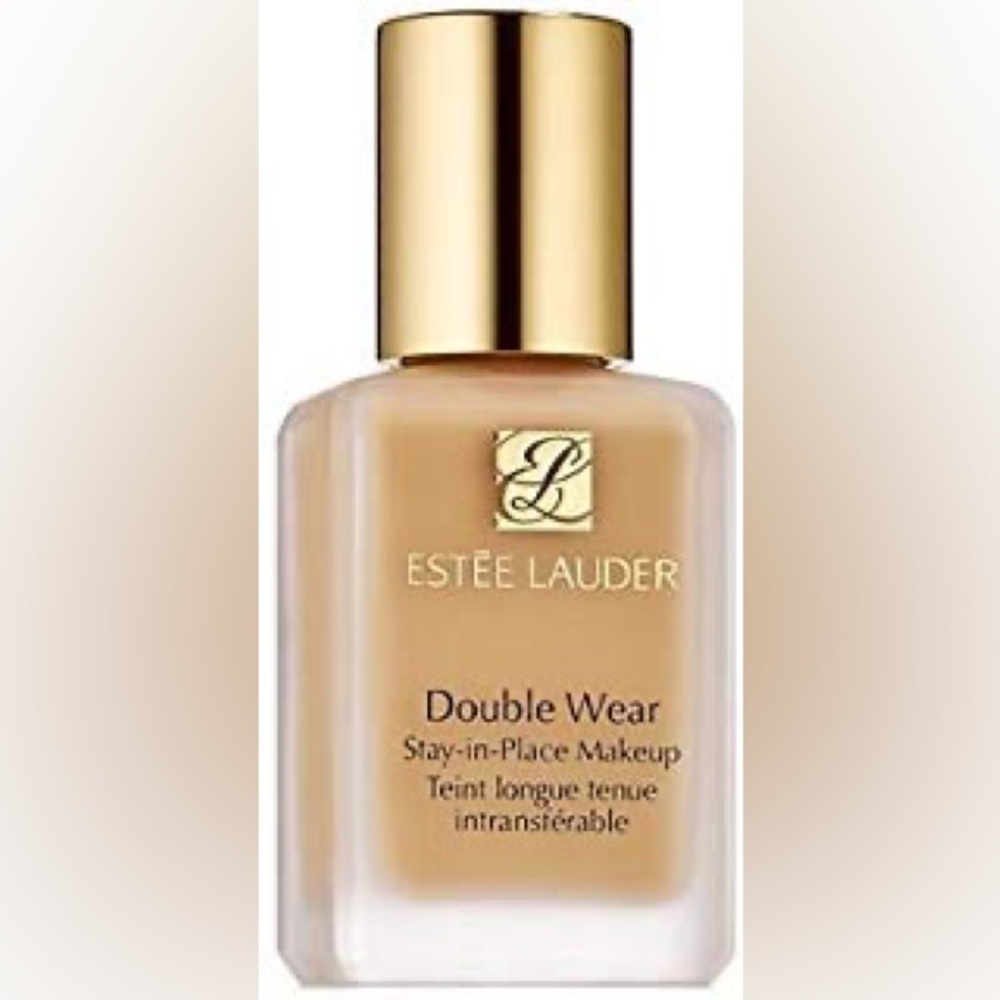 Estee Lauder double wear stay in place makeup. - Picture 2 of 7